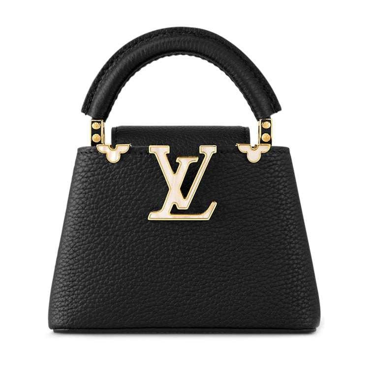 LOUIS VUITTON Capucines Black.