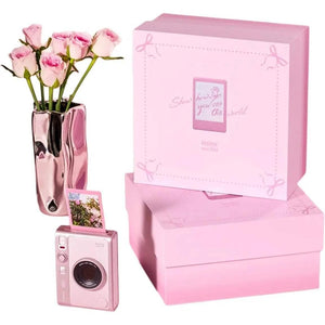 FUJIFILM Mini Evo Pink Limited Edition Gift Box – كاميرا إنستاكس فاخرة بإصدار وردي محدود.