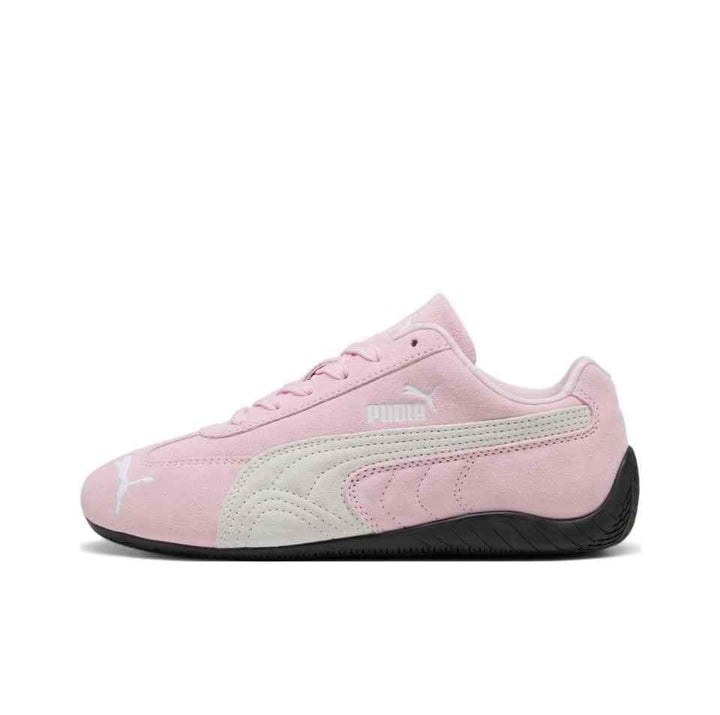 PUMA حذاء بوما سويد وردي كلاسيكي نسائي بشعار جانبي ونعل مطاطي.