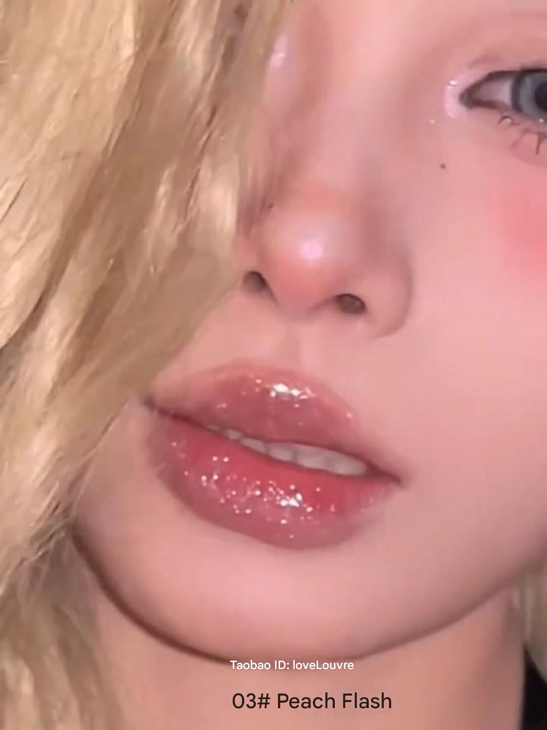ملمع شفاه Lip Gloss بلمعة جليتر براقة وتغطية فائقة