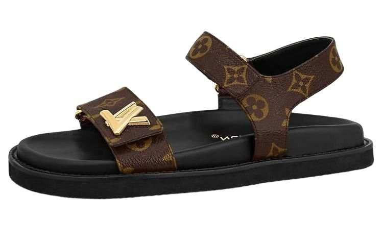 صندل Louis Vuitton فلات بنقشة Monogram وشعار ذهبي فاخر.