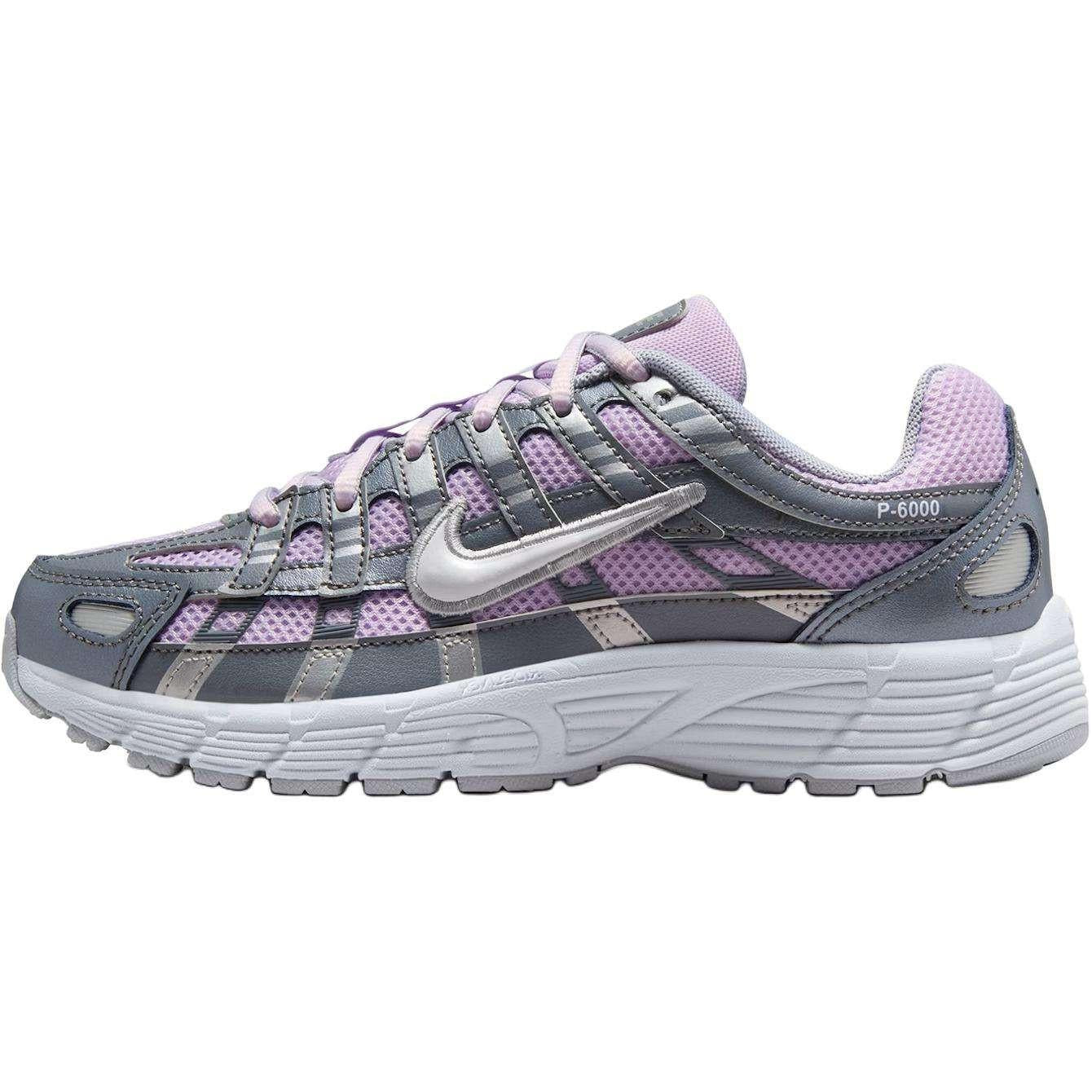 Discover the dynamic perspective of شوز نايك مثل Nike Shoes الفريدة، مع تفاصيل حذاء Nike P-6000 Off-Pink بتصميم رجعي وجودة حذاء نايك الأصلي ضمن تشكيلة nike schuhe.