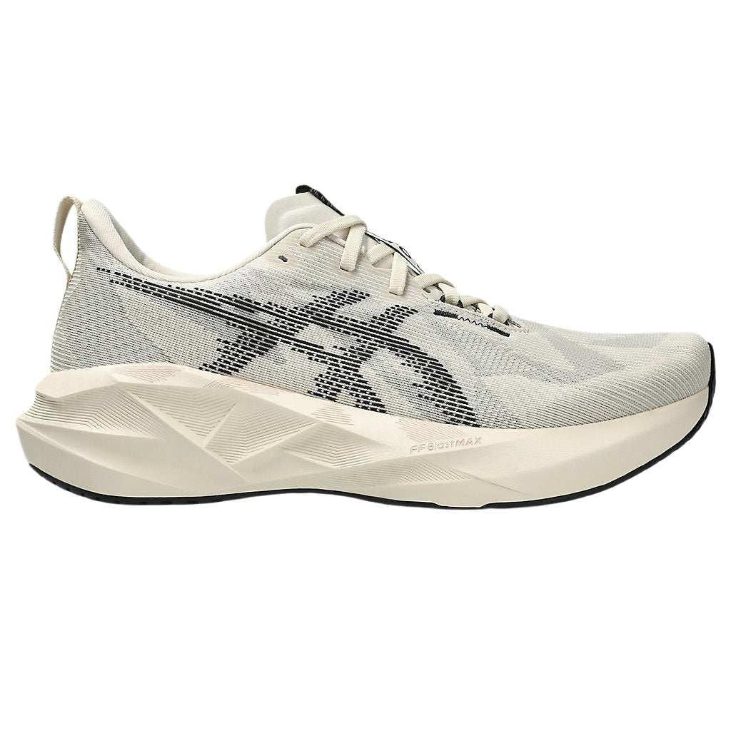 ASICS NOVABLAST 5 Beige Black.