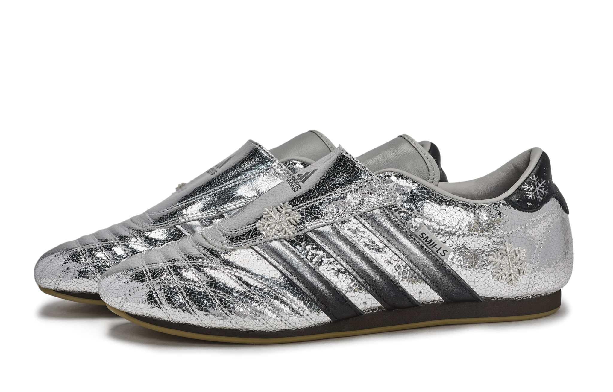 adidas TAEKWONDO flawless ice crystal black and white silver اصدار خاص.