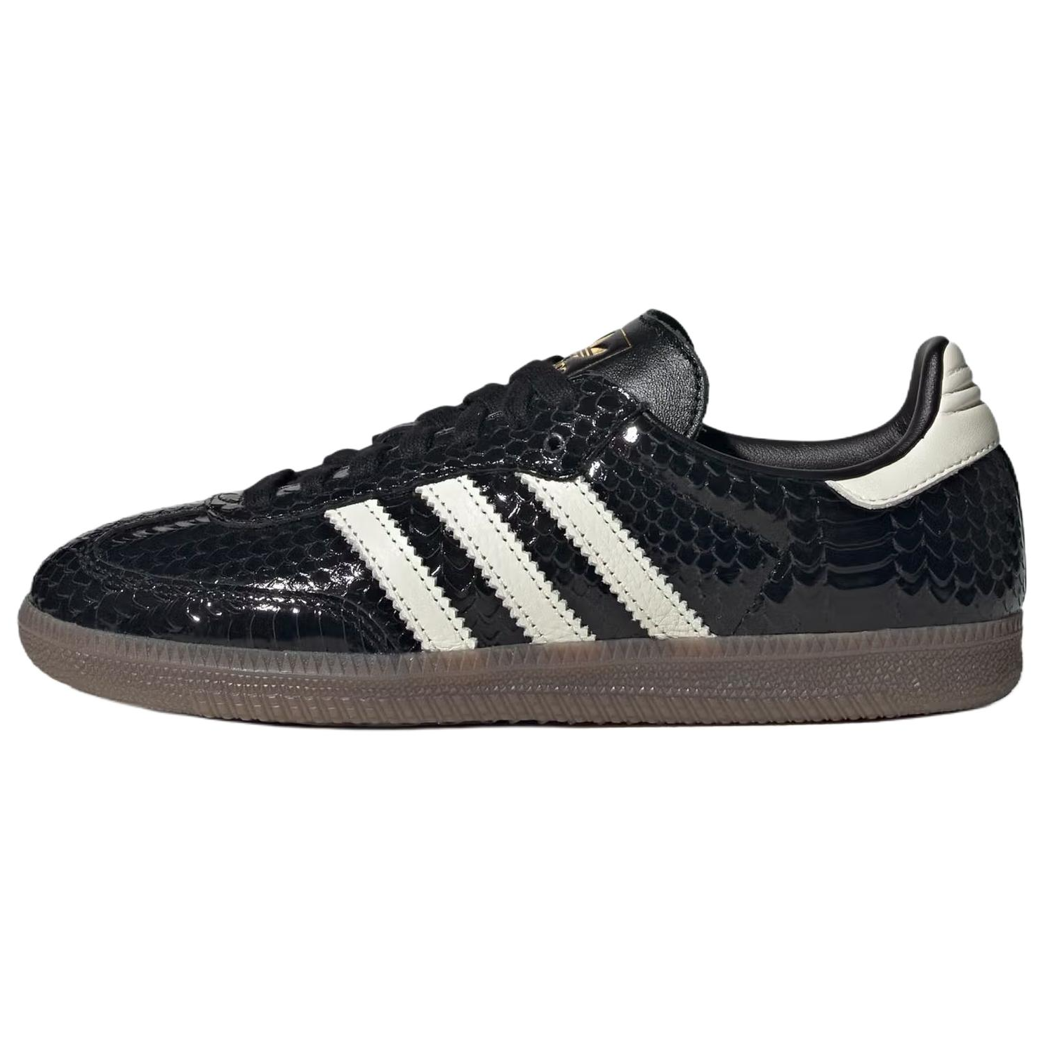 adidas originals Samba _ Black & White.