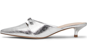 حذاء Mules نسائي فضي لامع بكعب صغير CHARLES & KEITH.