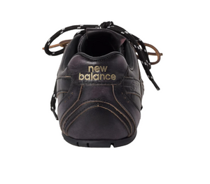 NewBalance MIUMIUنيو بالانس حذاء نسائي كاجوال بتصميم ألماني أنيق بنعل رفيع ولون أسود.