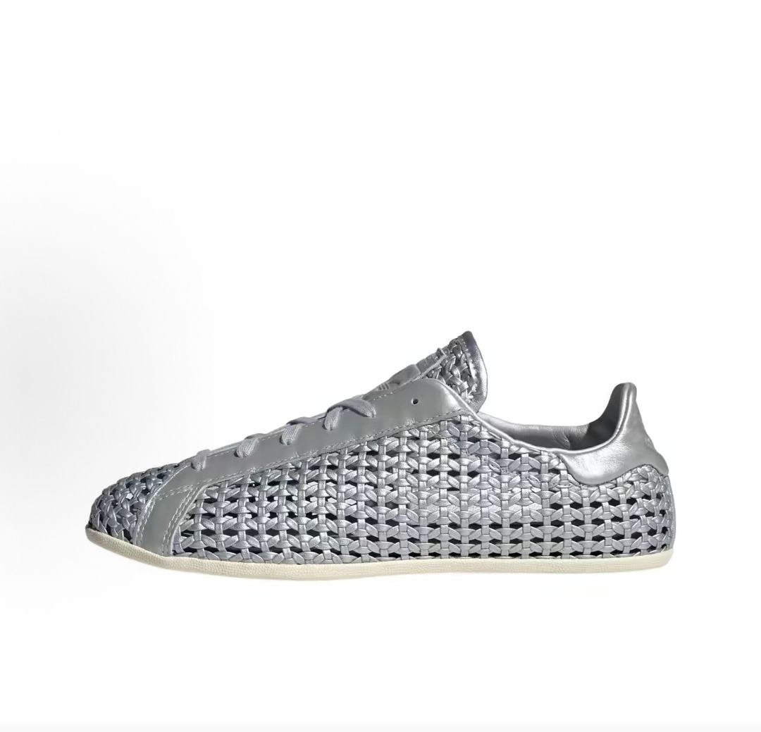 حذاء Adidas Stan Smith فضي مجدول لمظهر كاجوال مريح