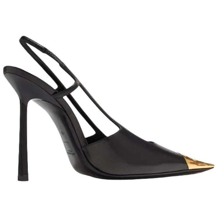 حذاء Saint Laurent Slingback كعب عالي أسود بمقدمة ذهبية.