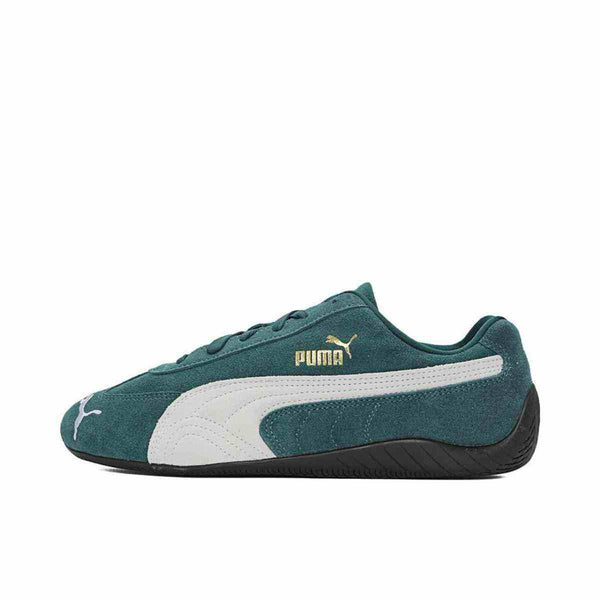 Puma Speedcat OG sneakers in green suede with white Formstrip and gold logo, black rubber sole.