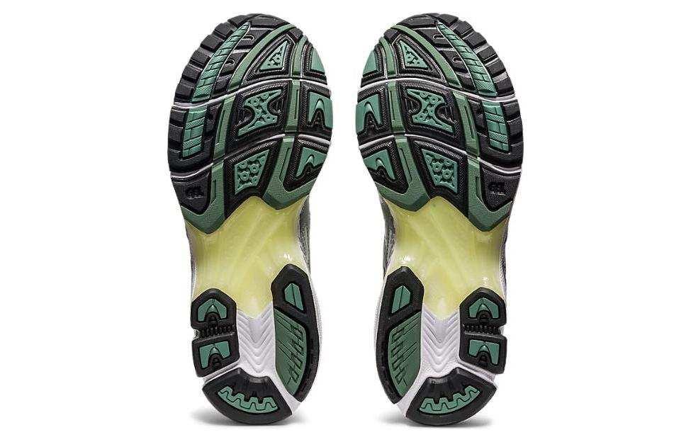 Asics Gel-Kayano 14  Silver Green.