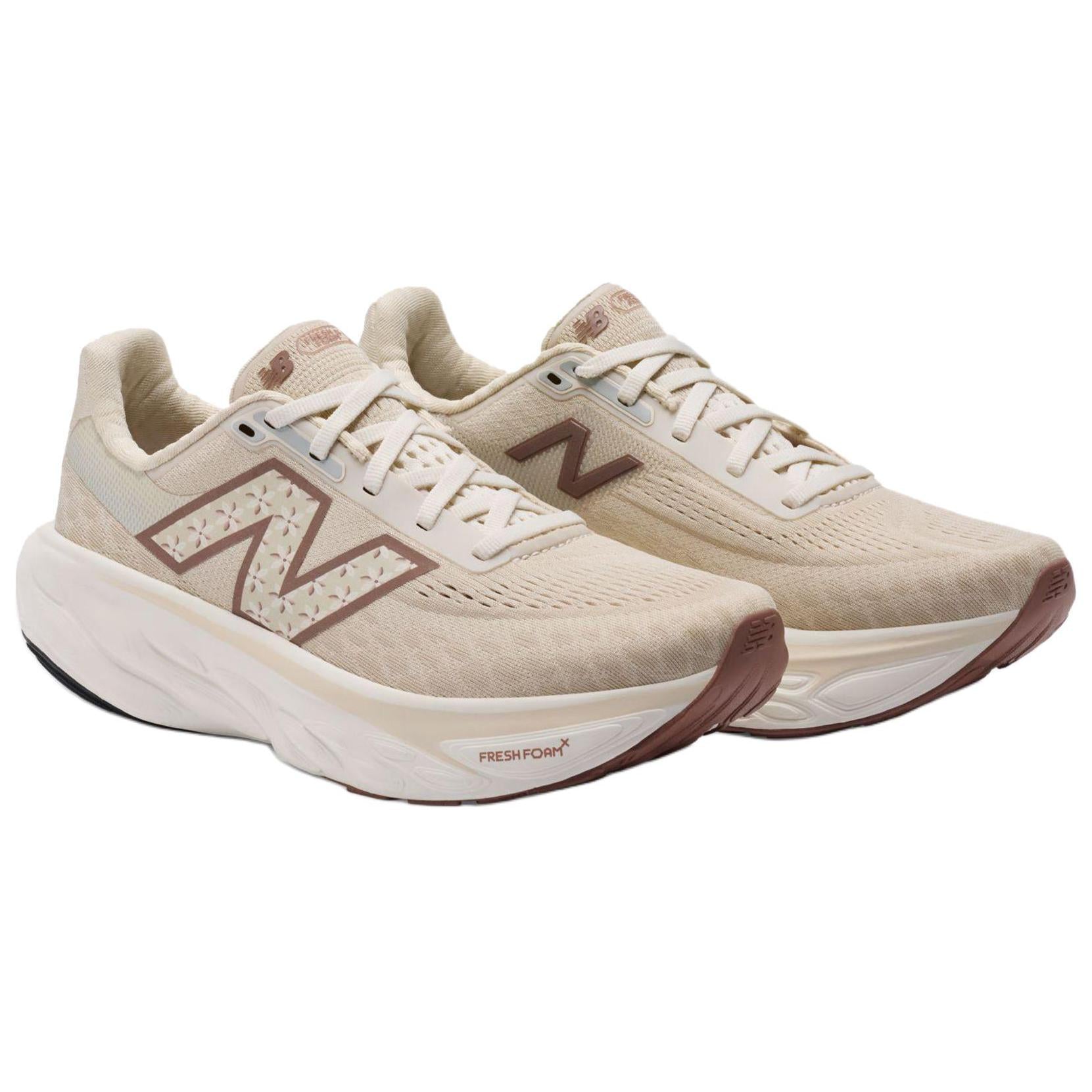 حذاء New Balance Fresh Foam X 1080 إصدار ماراثون شنغهاي بيج
