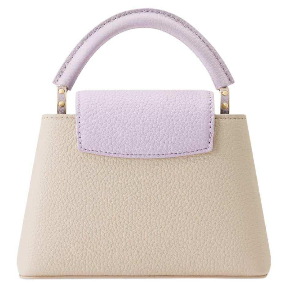 LOUIS VUITTON Capucines Mini Bag.