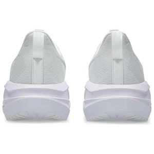 ASICS NOVABLAST 5  Men's White.