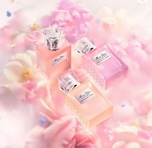 DIOR Miss Dior Perfume Hair Spray, Fresh Woody Scent, 30ml
