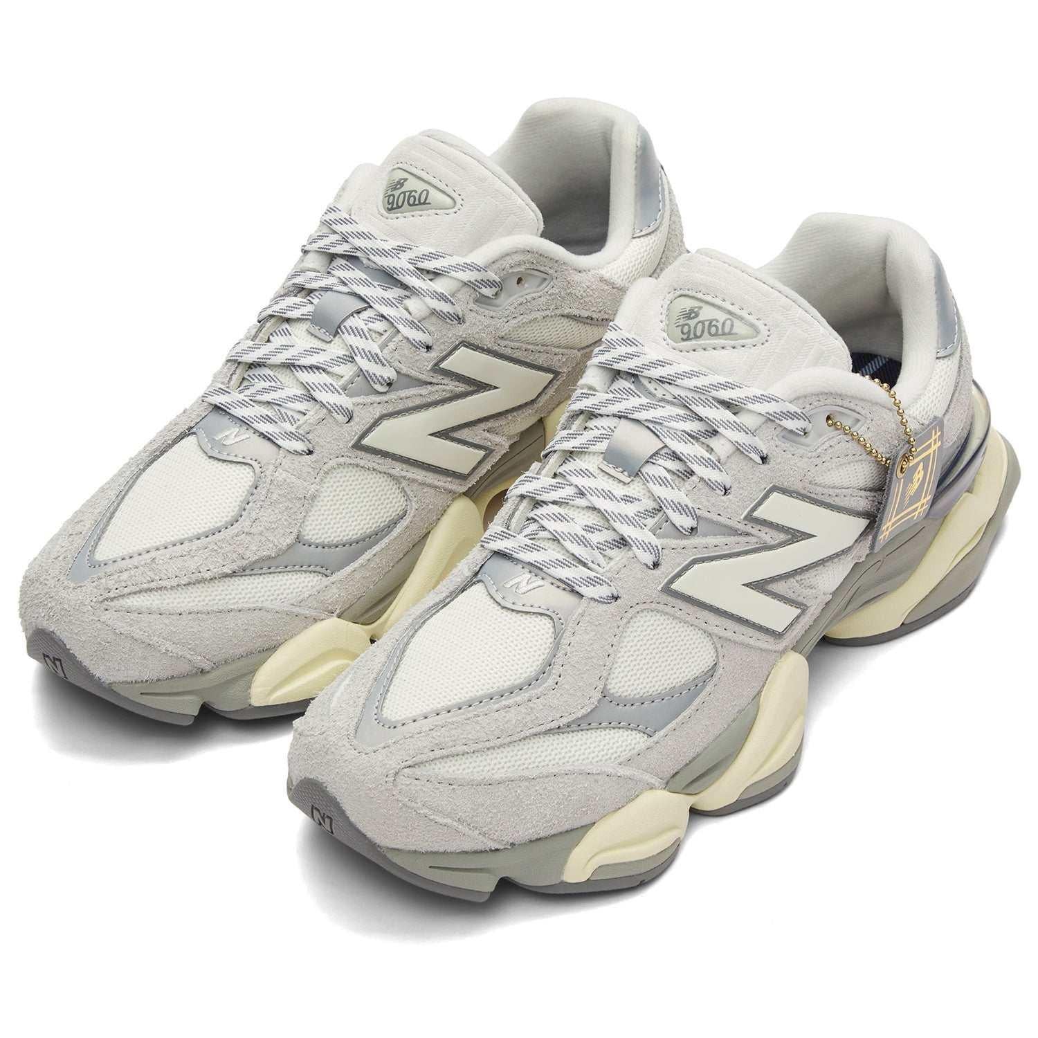 New Balance 9060 Gray.