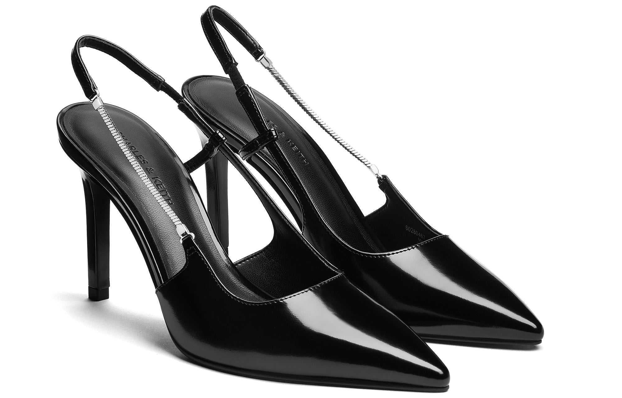 حذاء كعب عالي Slingback لامع بتفاصيل سحاب CHARLES & KEITH.
