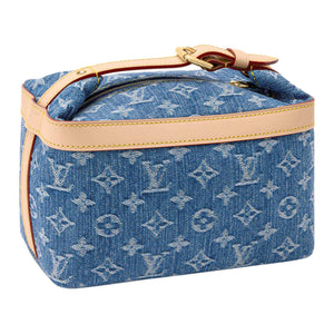 حقيبة Louis Vuitton Vanity بتصميم قماش الجينز الأزرق المميز.