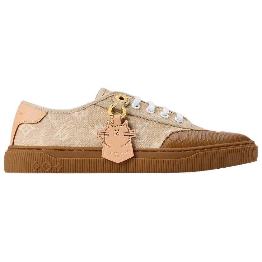 حذاء Sneakers من Louis Vuitton بتصميم Catogram ولون بني.