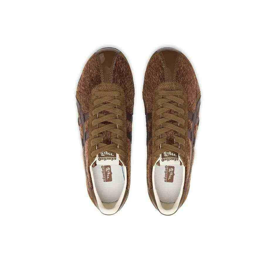 حذاء Onitsuka Tiger Mexico 66 بتصميم بني فاخر.