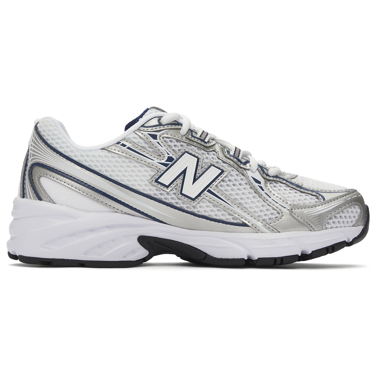 حذاء New Balance 740 الرياضي باللون الأبيض والفضي