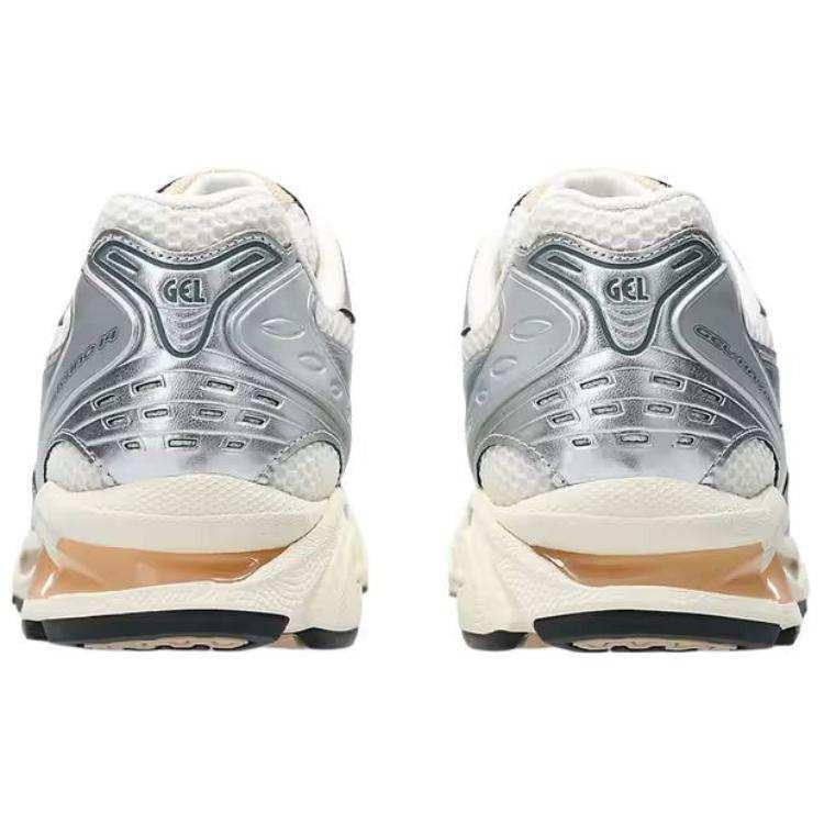 ASICS Gel-Kayano 14 اوف وايت قولد.