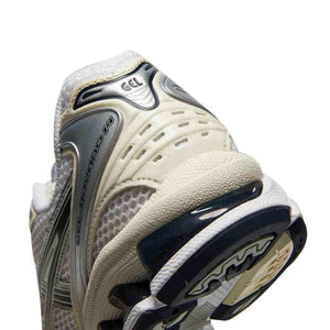 GEL-KAYANO 14 ابيض.