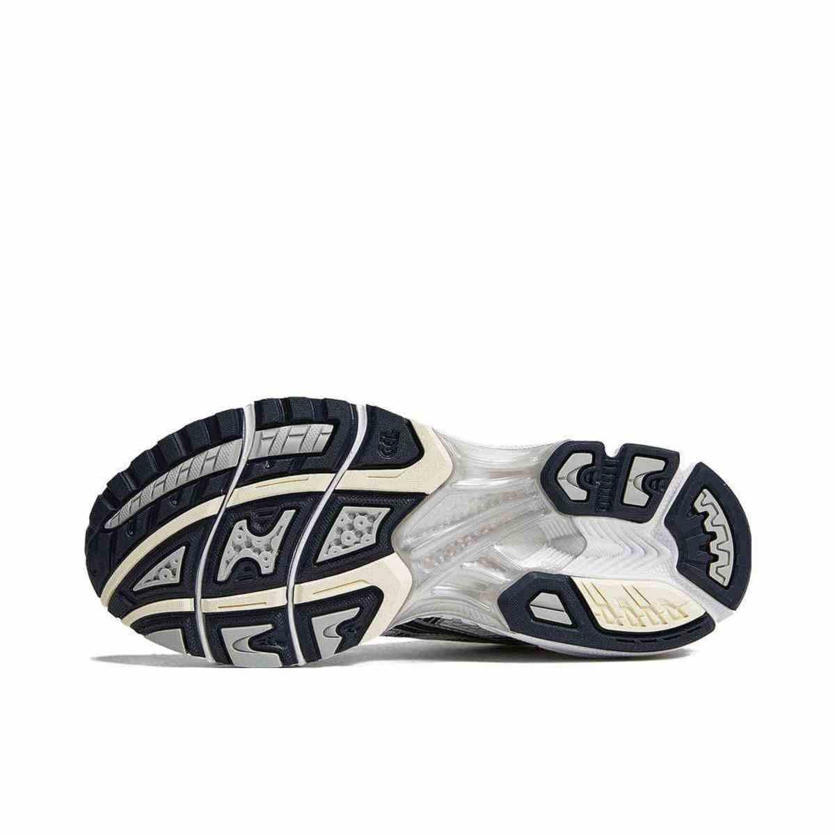 GEL-KAYANO 14 ابيض.
