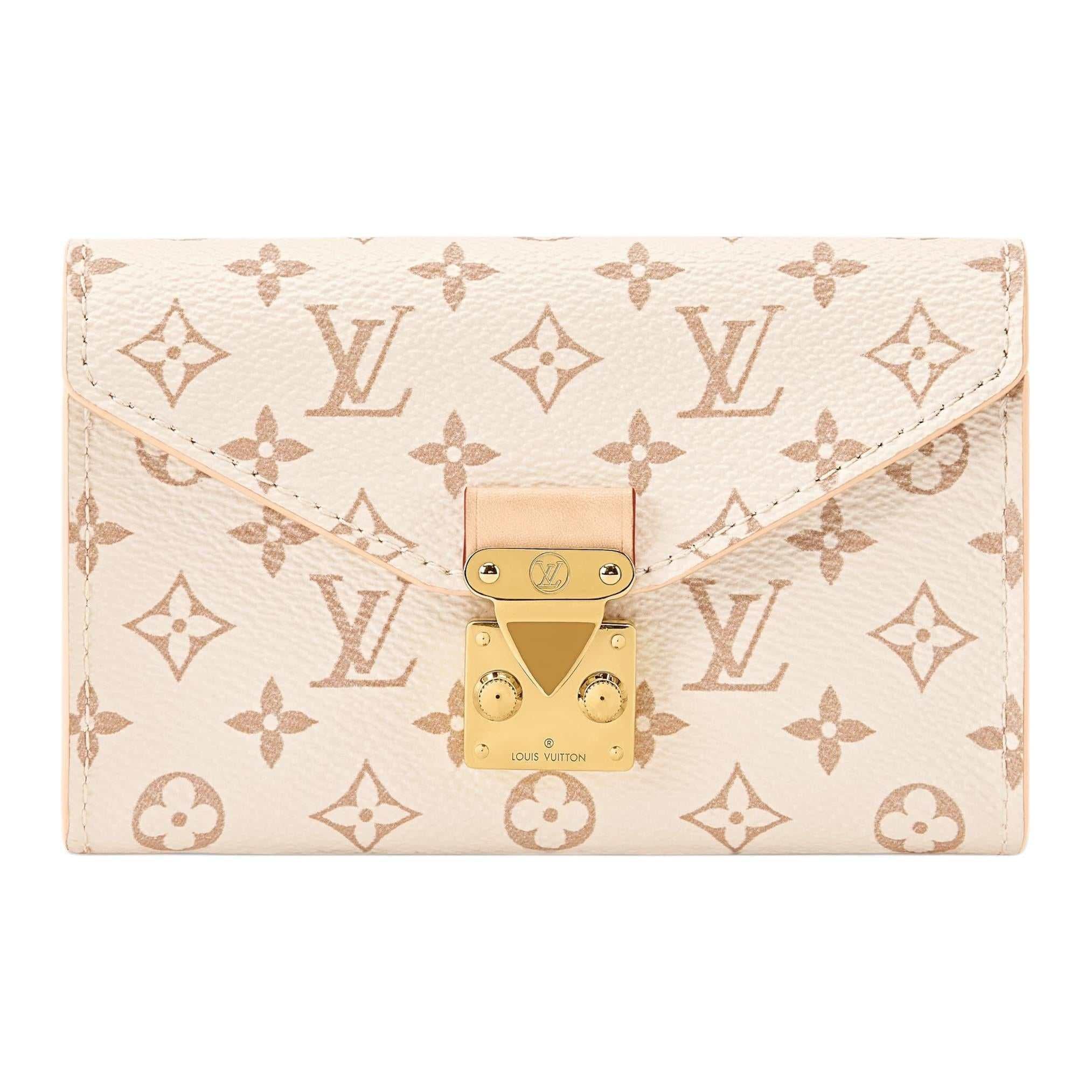 Louis Vuitton Belt Bag Gold Chain.