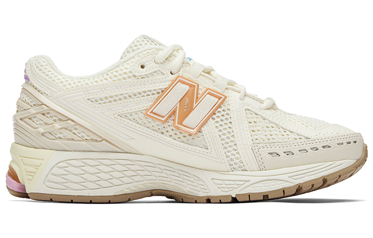 حذاء New Balance 1906R كريمي رياضي مريح