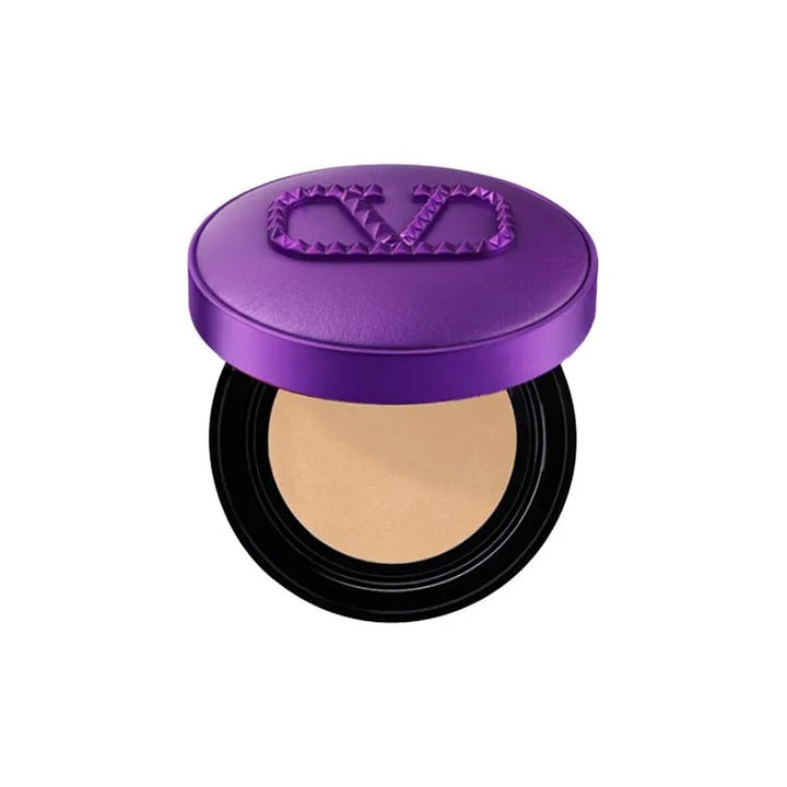 Valentino Beauty compact foundation cream in purple case for natural long-lasting coverage