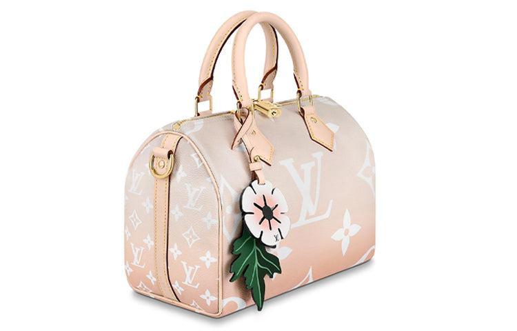 حقيبة Louis Vuitton Speedy Bandoulière بتصميم وردي متدرج.