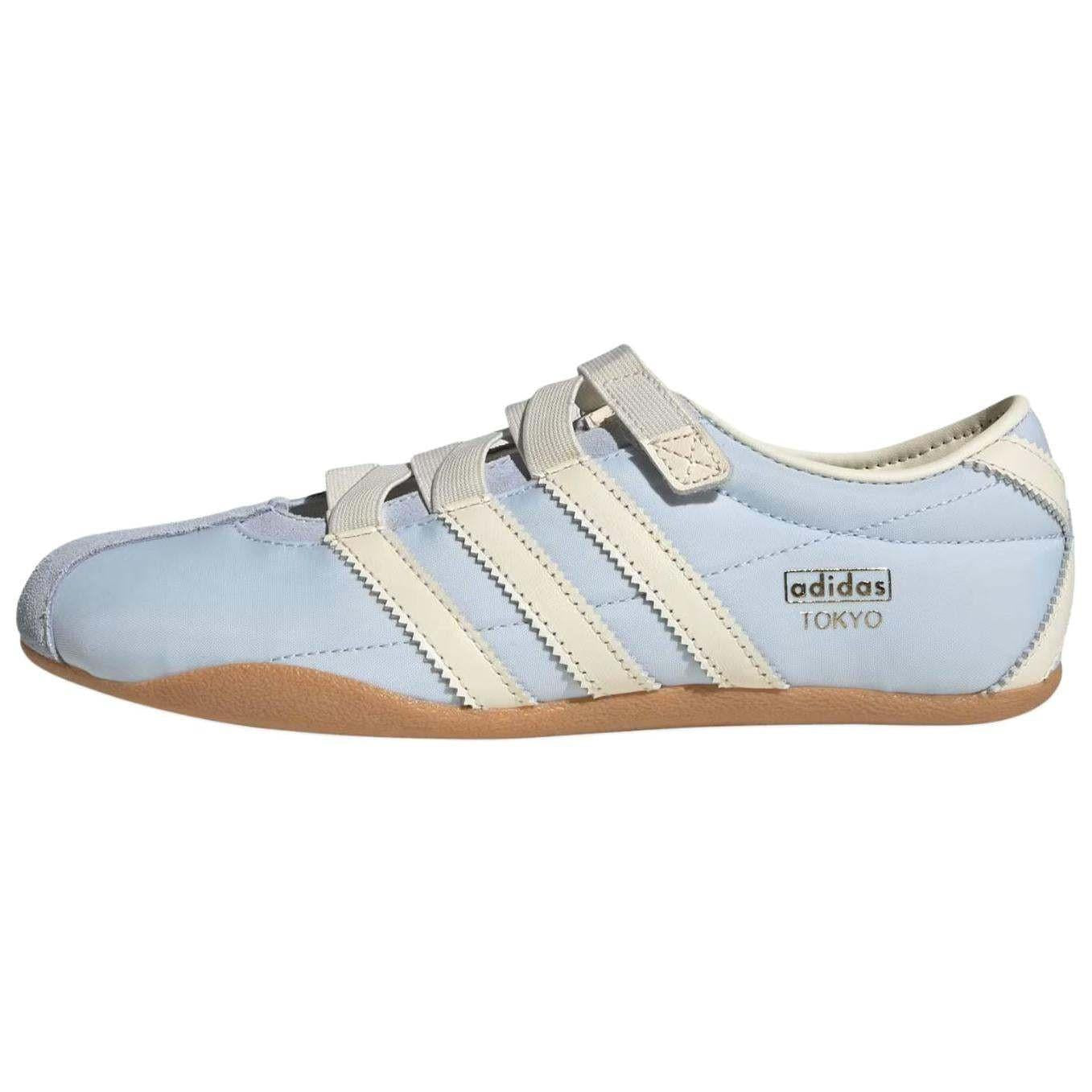 حذاء Adidas Tokyo رياضي كاجوال لون أزرق فاتح.