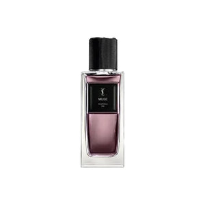 عطر بشعار سان لوران من الأمام