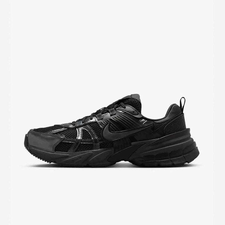 Nike |نايك P-6000 Triple Black sneaker, bold design, full black color, leather and mesh for comfort and durability, strong grip outsole, ideal for walking and running.