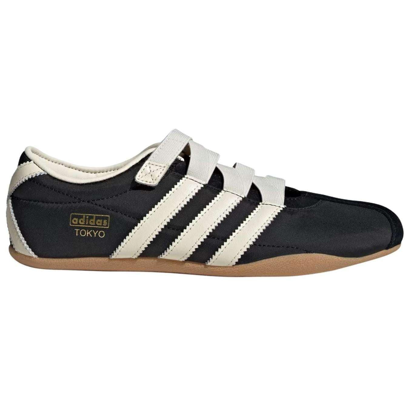 حذاء Adidas Tokyo رياضي خفيف ومريح باللون الأسود.