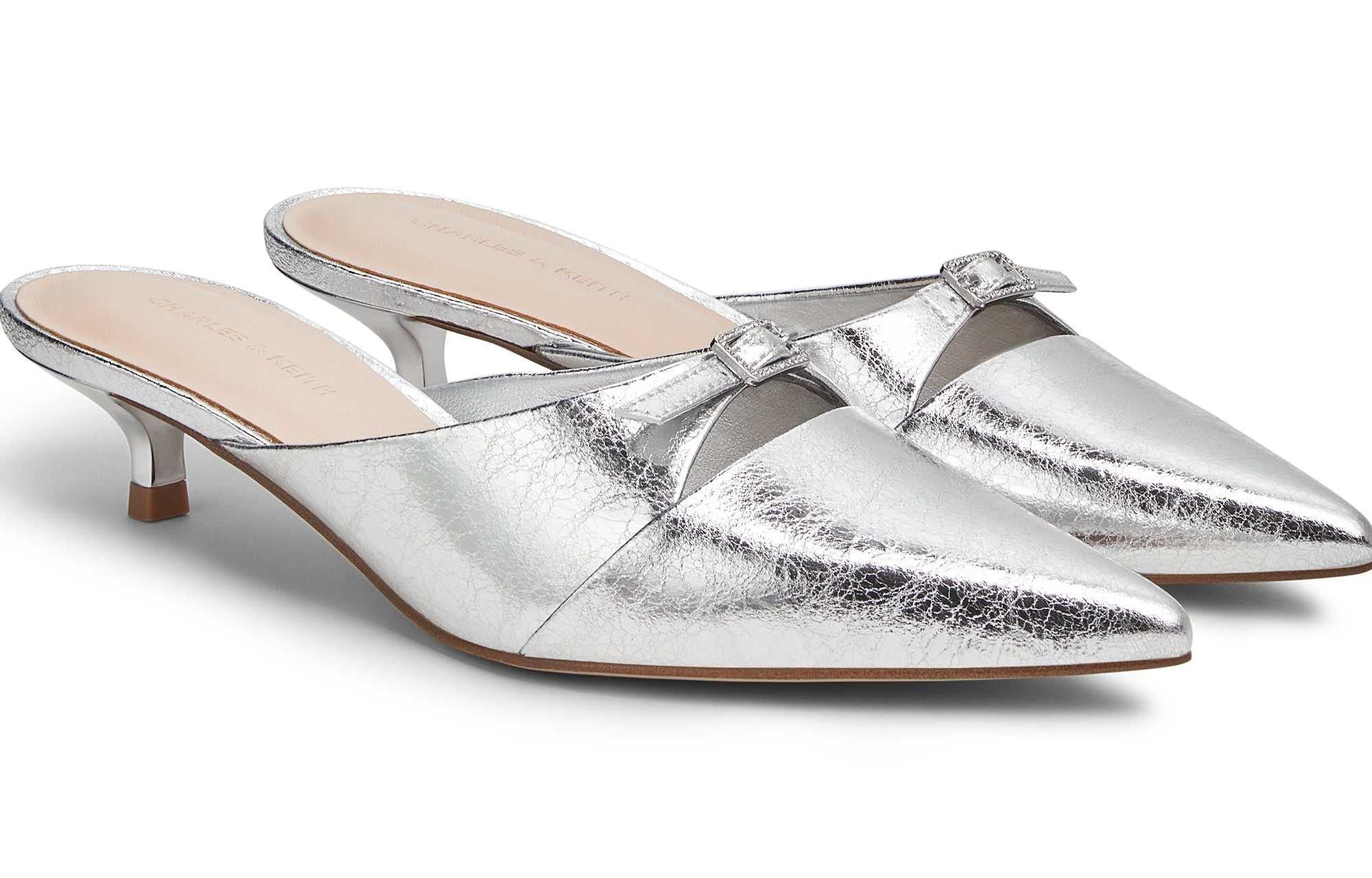 حذاء Mules نسائي فضي لامع بكعب صغير CHARLES & KEITH.