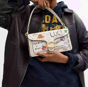 كوتش Tabby Shoulder Bag 26 حقيبة كتف تابي.