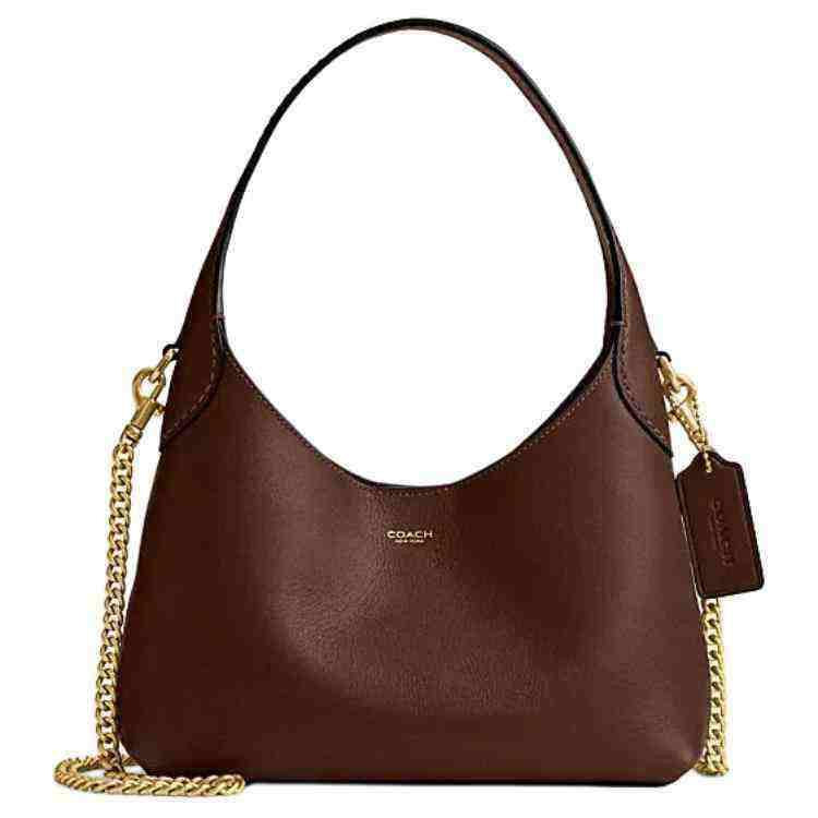 حقيبة Coach Shoulder Bag جلد بني بسلسلة ذهبية.