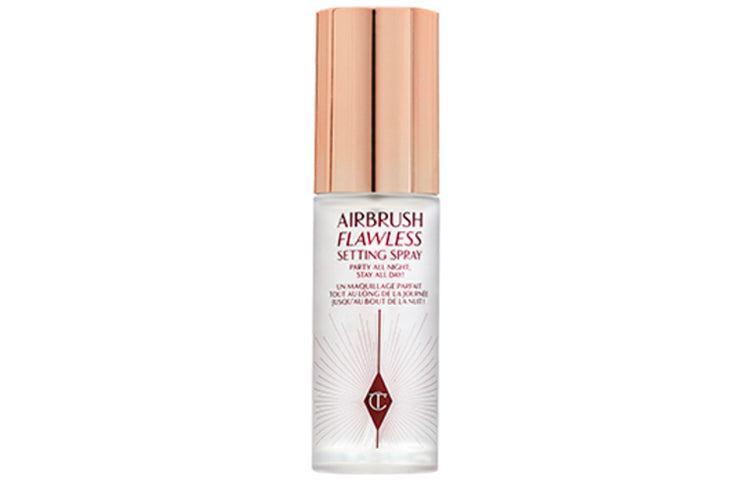 Charlotte Tilbury Airbrush سائل تثبيت مكياج يدوم ويعطي البشرة إشراقة.