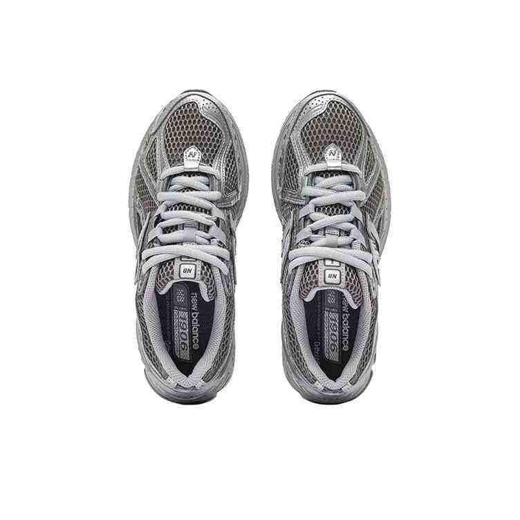 ✨ New Balance 1906R Metallic Silver ✨.
