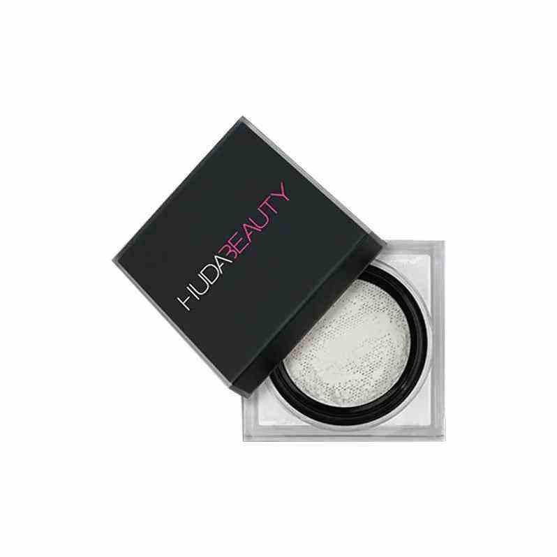 Huda Beauty Easy Bake Loose Powder.