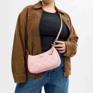 COACH Teri Shoulder Bag In Signature Canvasكوتش كروس بودي.