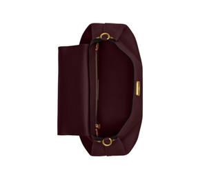 شنطة كوتش COACH  ROGUE 35.