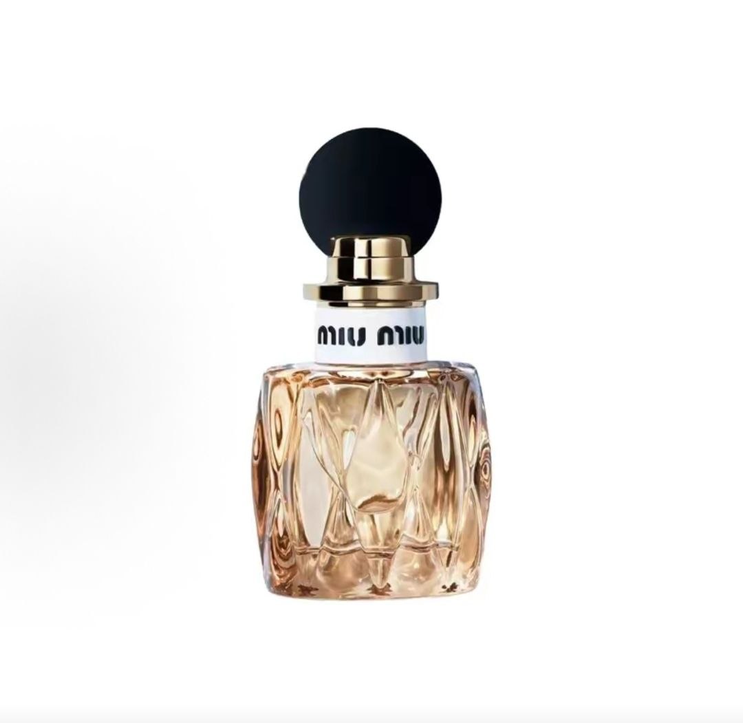 عطر Miu Miu Fleur de Lait النسائي برائحة الزهور والفواكه