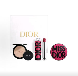 Dior Dior Stunning powder Limited Loss Lock Makeup Press Charm Picture Red Gift Box Makeup Set Cream muscle silk, natural purity