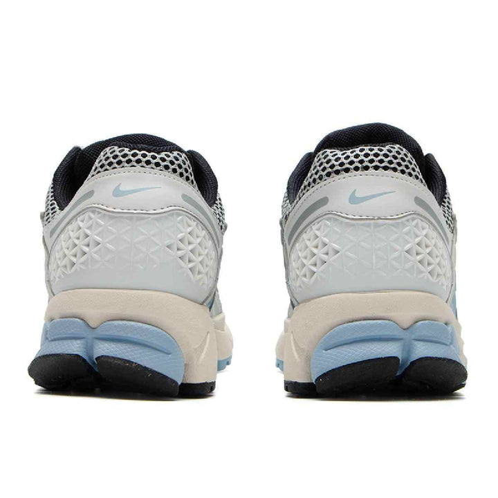 Nike Zoom Vomero 5 Women's Sneakers in gradient colors with high-performance design.