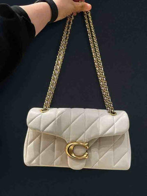 حقيبة Coach جلد مبطن لون أبيض Madison Shoulder Bag.
