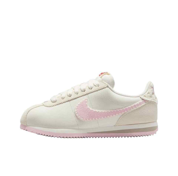 كورتيز Nike Cortez women's classic lightweight walking shoe in white with pink swoosh design