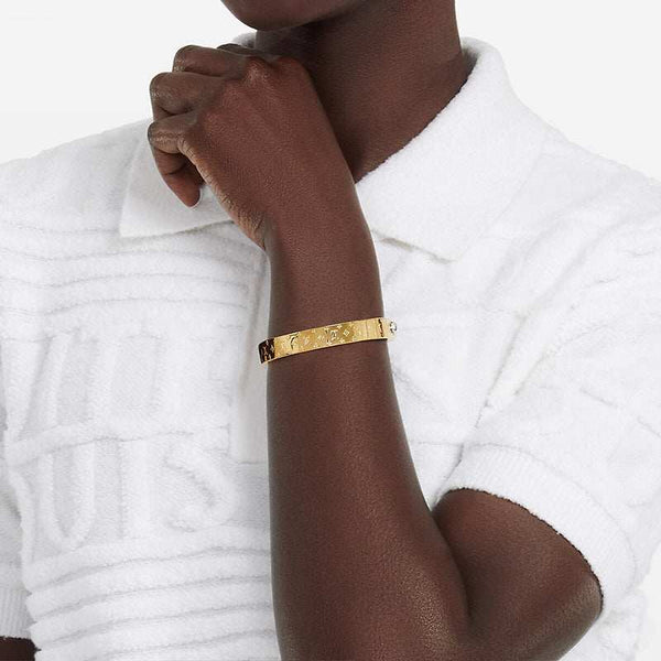 LOUIS VUITTON Presbyopia Engraved Brass Brass Bracelet Women's Gold